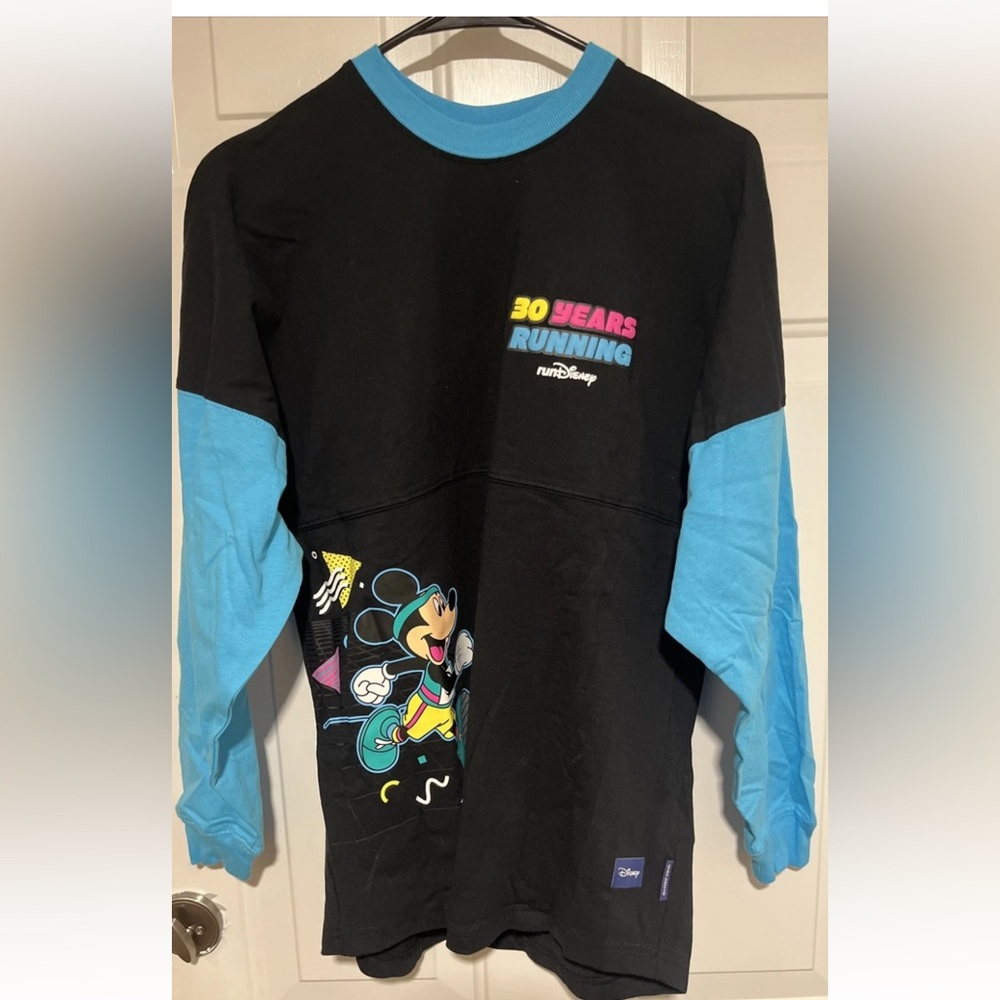 2023 Disney runDisney 30 Years of Running Marathon Weekend Spirit Jersey XS NWT